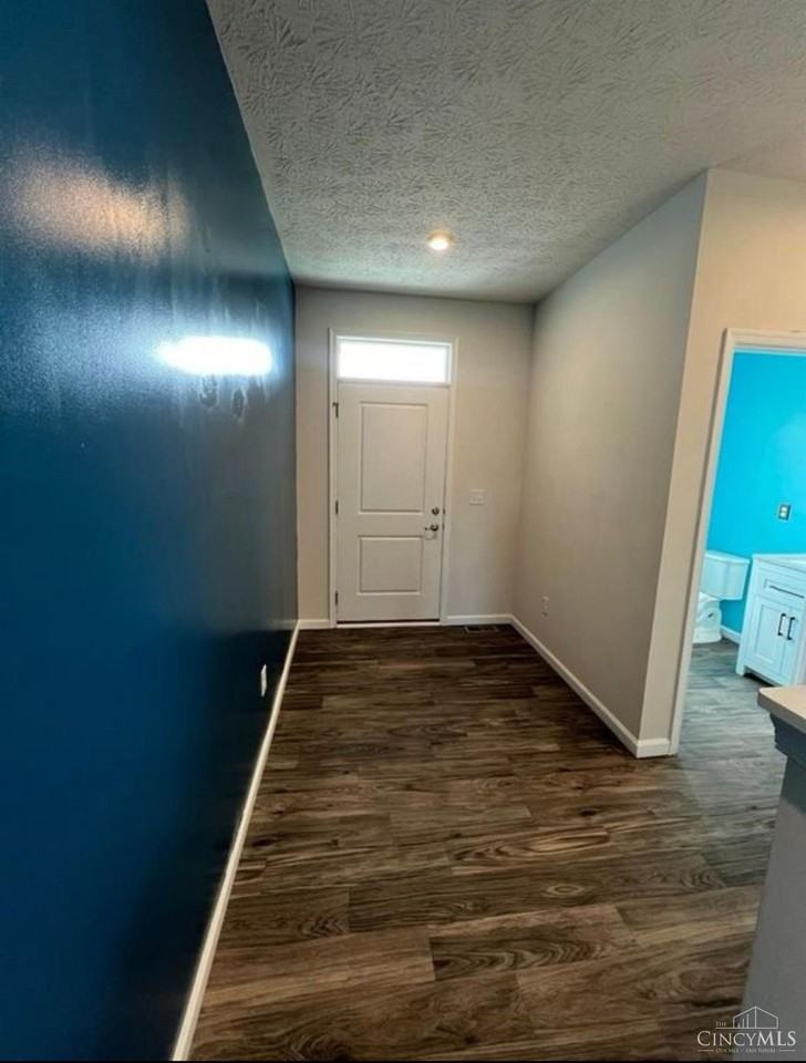 9525 Morris Dr - Photo 2 of 21