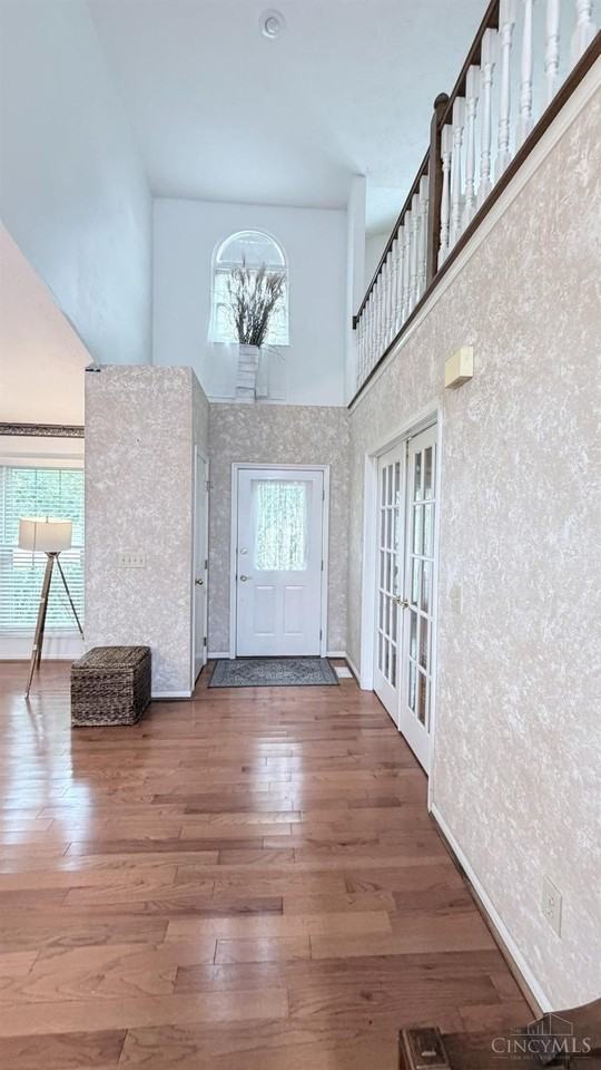 6112 Tarn Cir - Photo 4 of 42