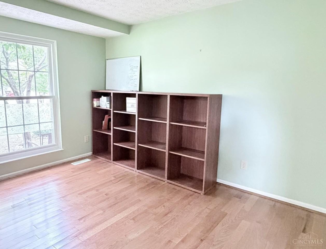6112 Tarn Cir - Photo 5 of 42