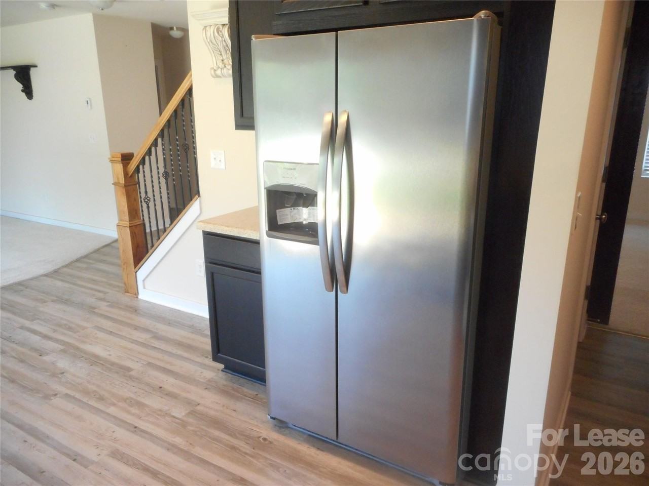 7156 Pitzer Dr - Photo 7 of 28