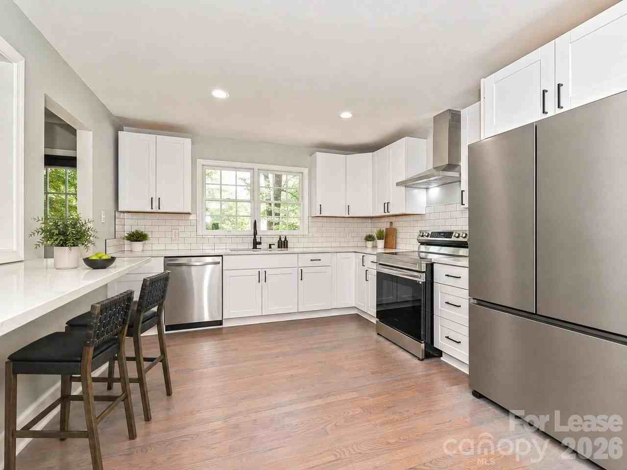 3430 Rea Rd - Photo 2 of 31