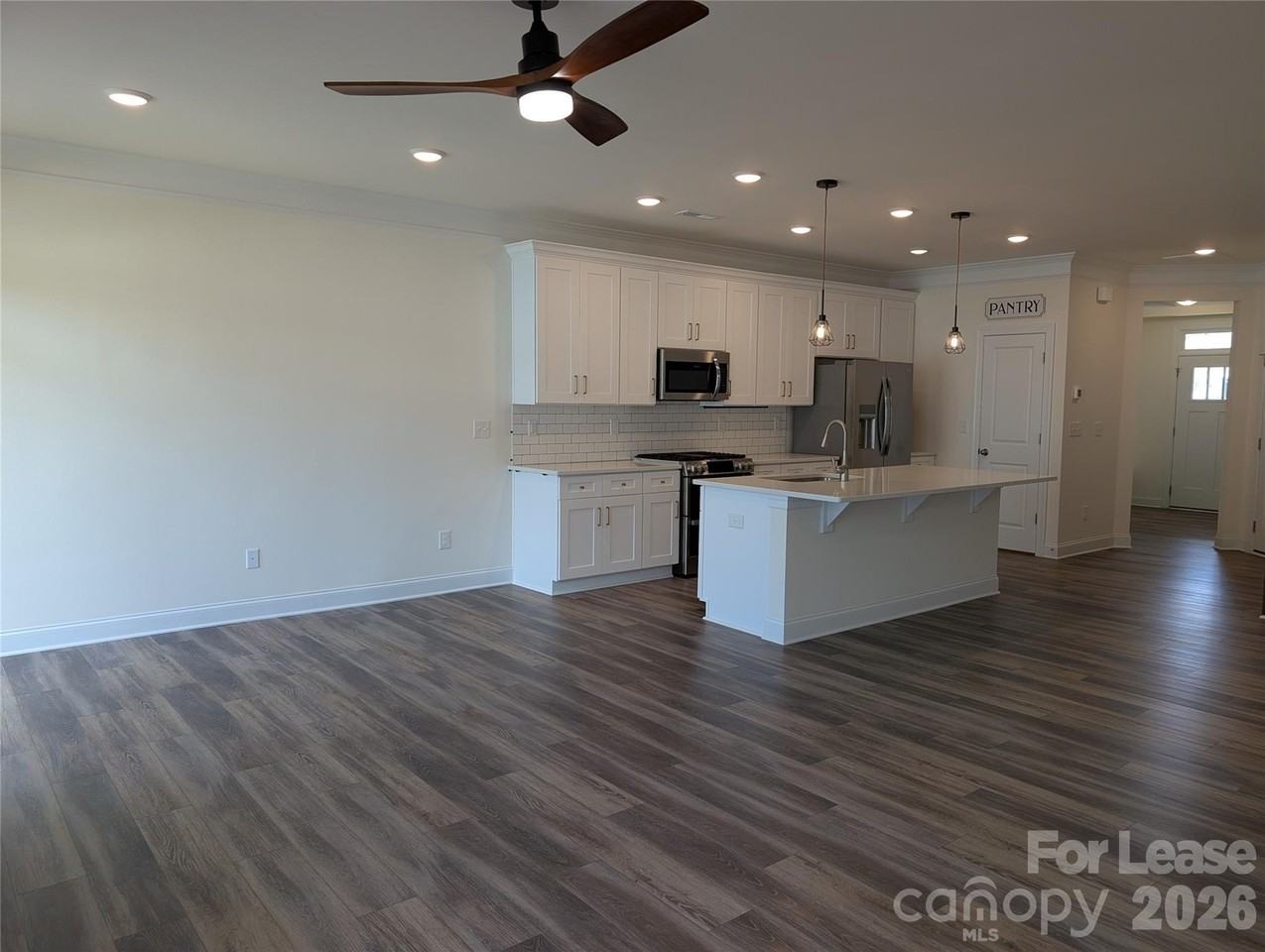 6324 Keeton Ln - Photo 5 of 24