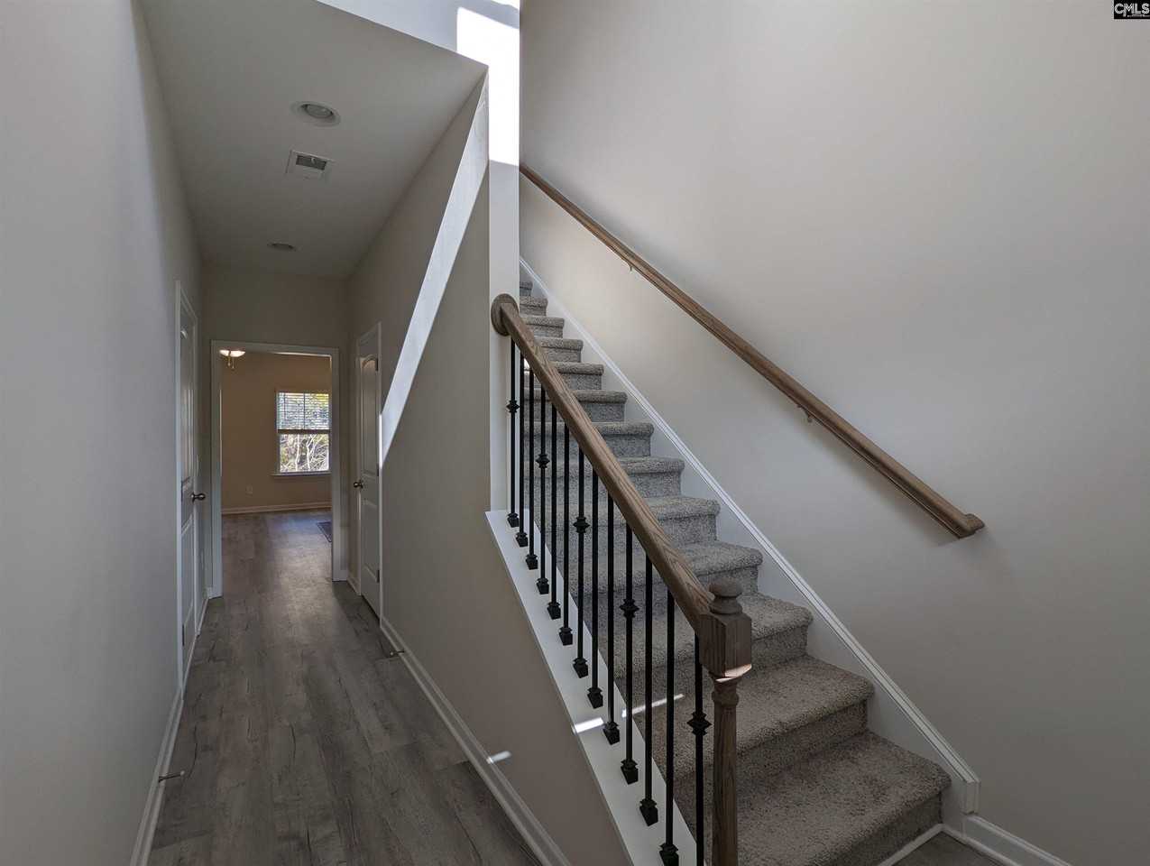1033 Colony Creek Ct - Photo 4 of 24