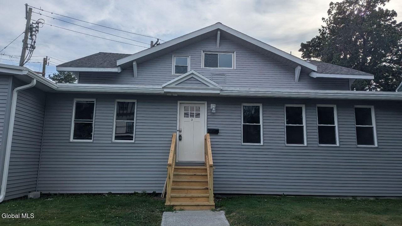 4 Ten Eyck Ave #3 - Photo 5 of 35