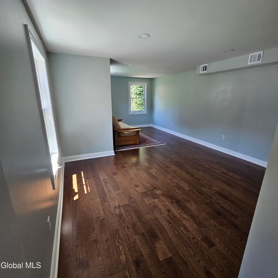 89 4th St #2 - Photo 3 of 12