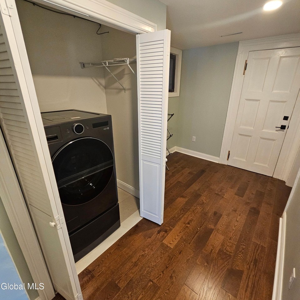 89 4th St #2 - Photo 6 of 12