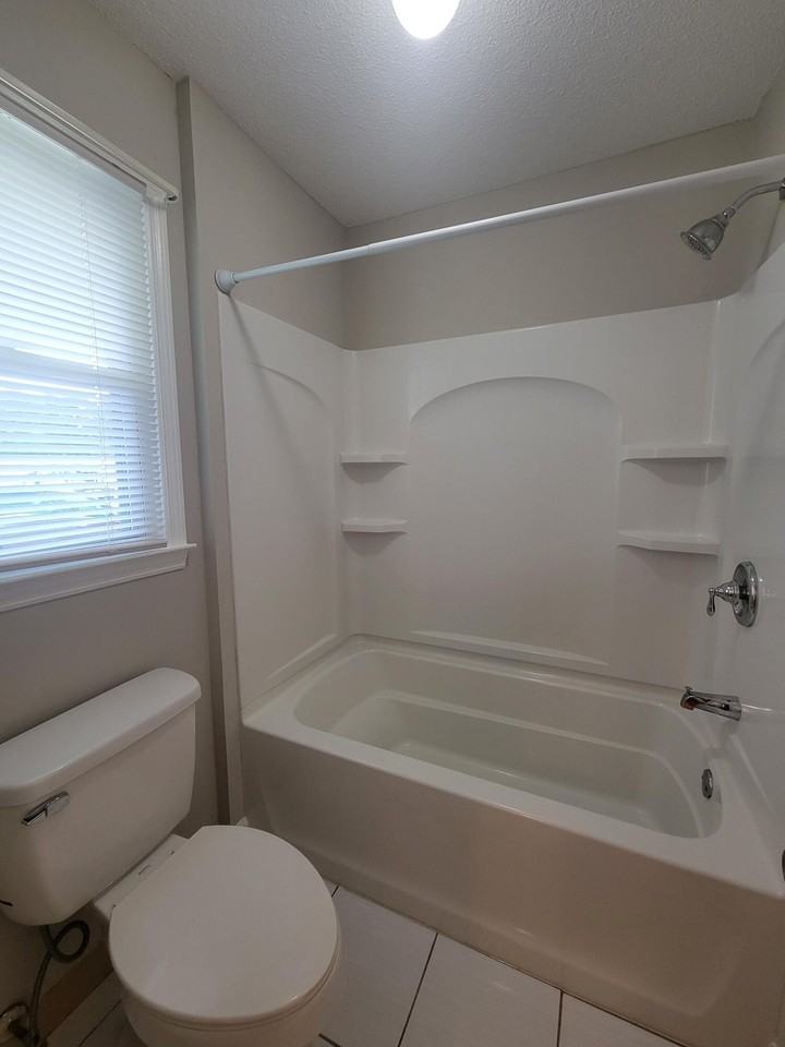 336 Salem Dr - Photo 7 of 12