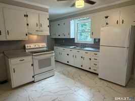 featured image of 50 Coen St #2