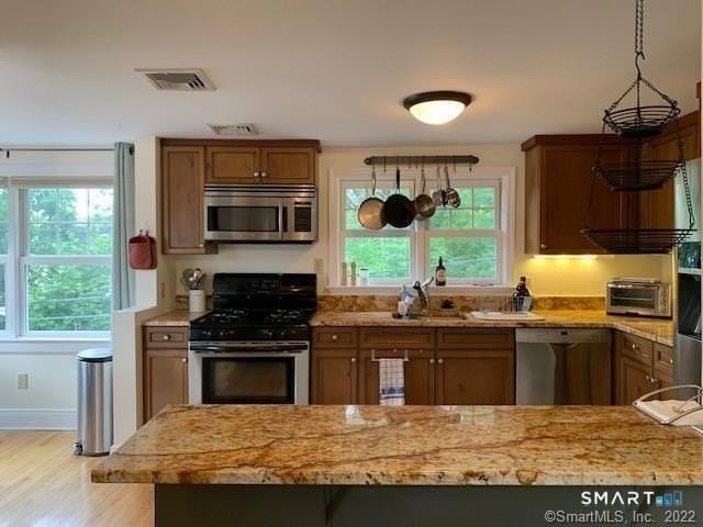 71C Osborne Ave #C2 - Photo 5 of 29