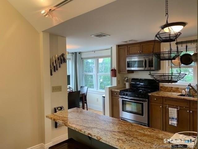 71C Osborne Ave #C2 - Photo 7 of 29