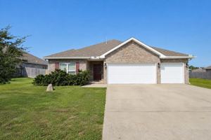 featured image of 1110 Shoal River Dr