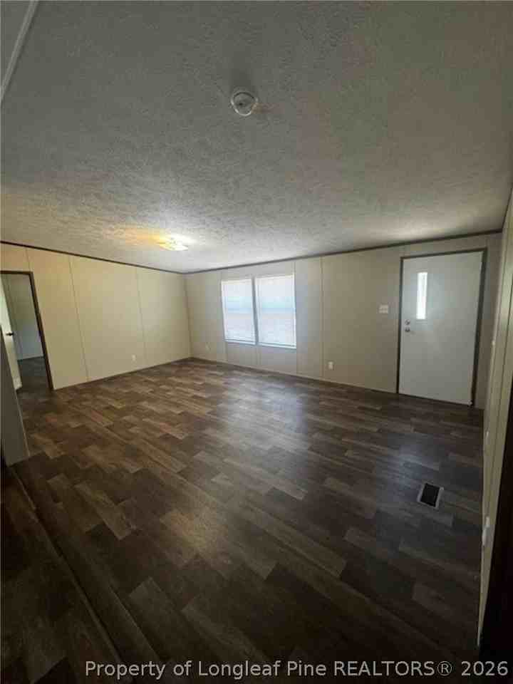 149 Burns Rd - Photo 4 of 10