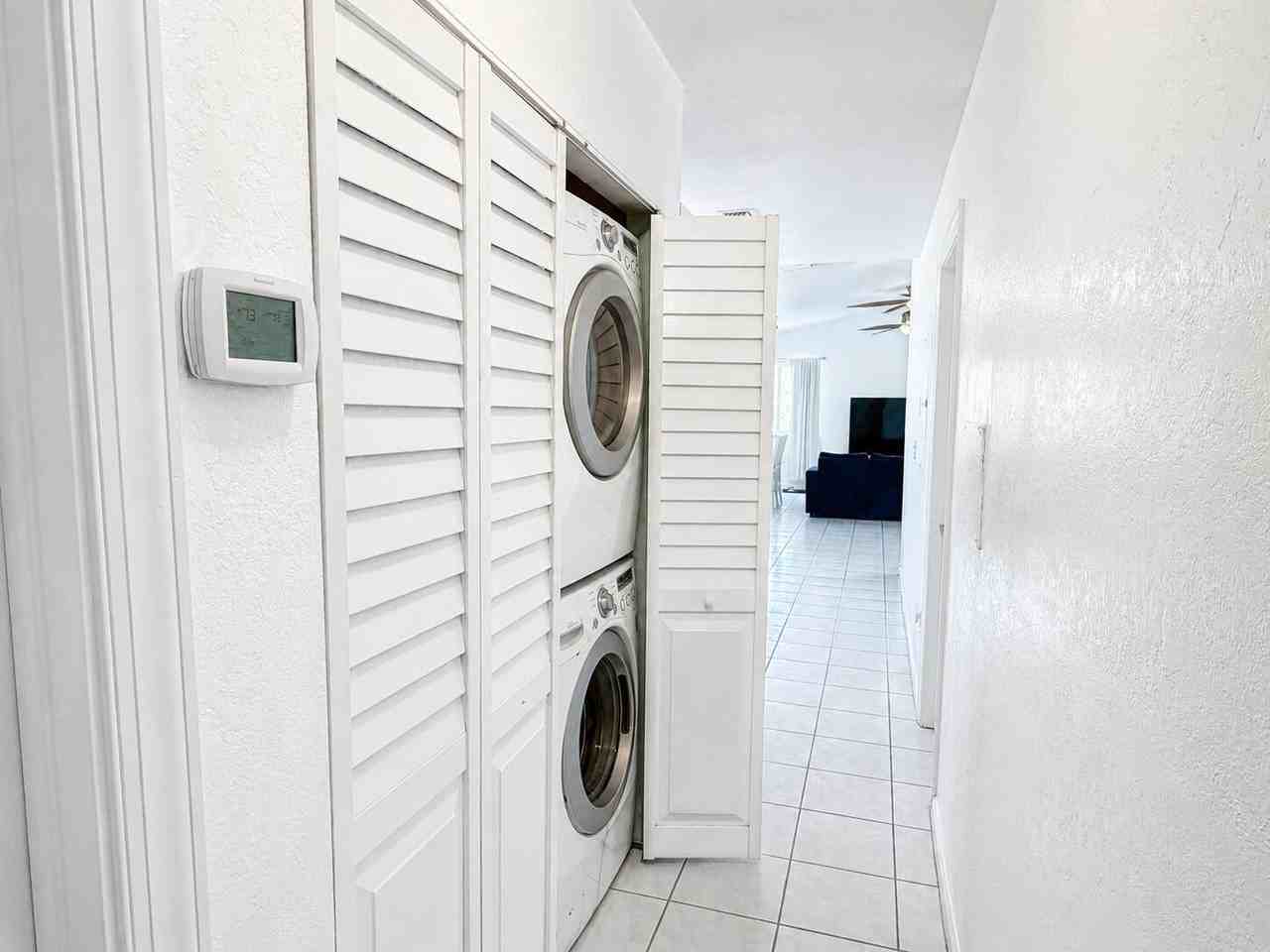 129 Normandy Dr - Photo 5 of 14