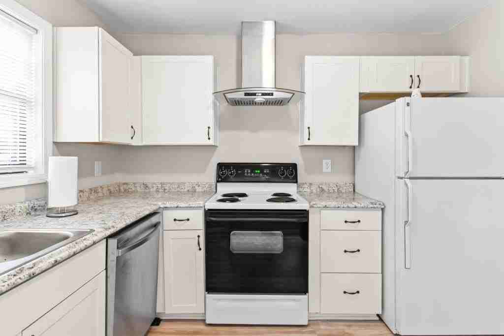 5062 Leland Dr - Photo 7 of 23