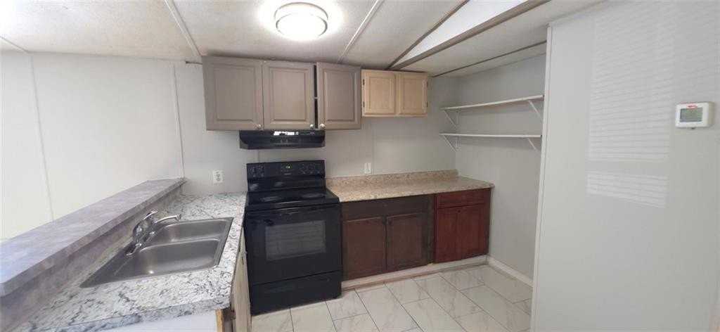 2263 Stanley Rd - Photo 3 of 10