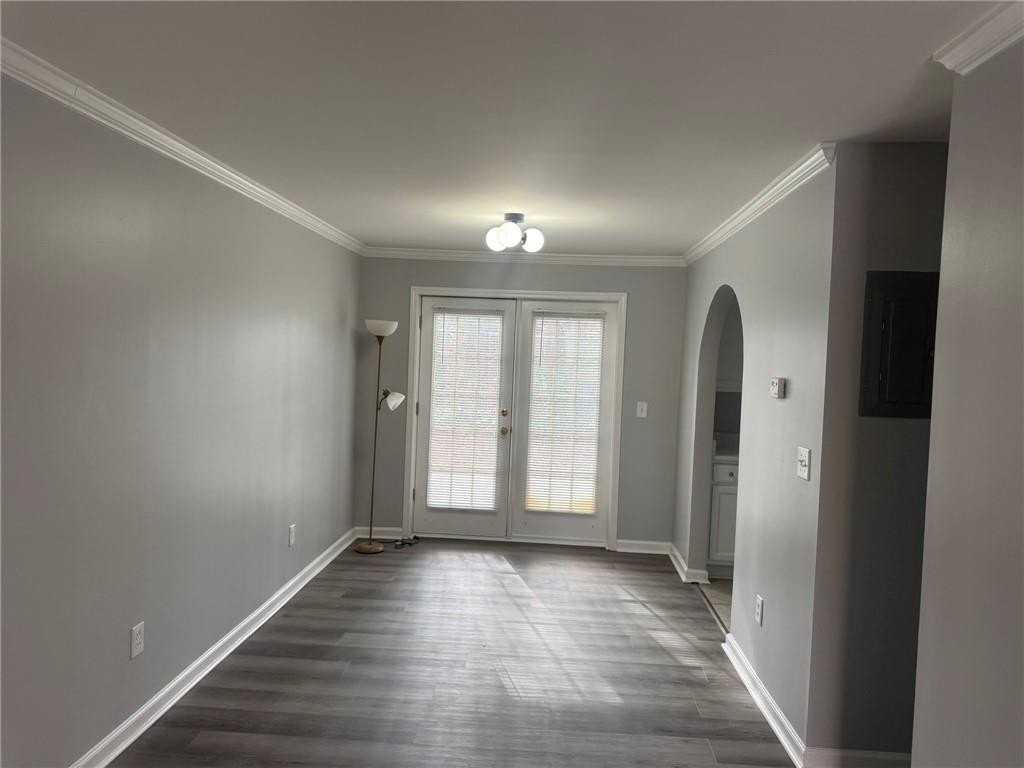 110 Summer Pl - Photo 5 of 24