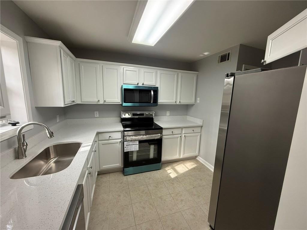 110 Summer Pl - Photo 6 of 24
