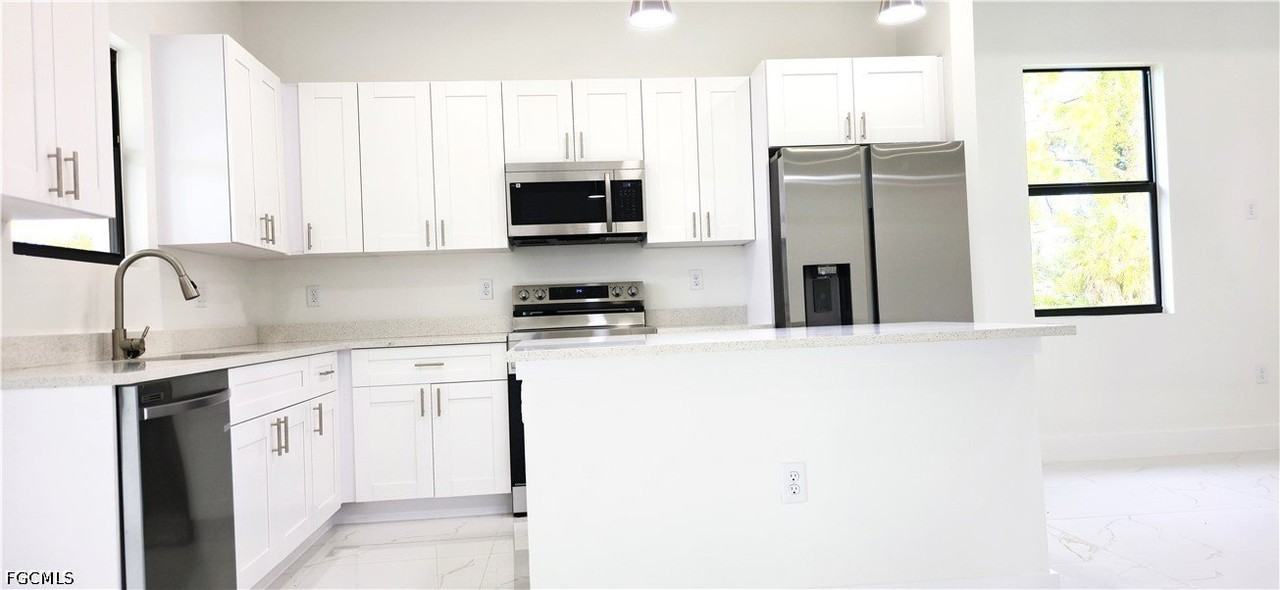 13480 Drysdale Ave - Photo 3 of 7