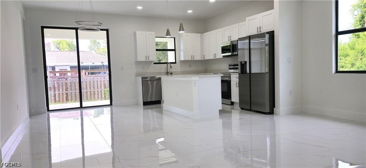 13480 Drysdale Ave - Photo 5 of 7