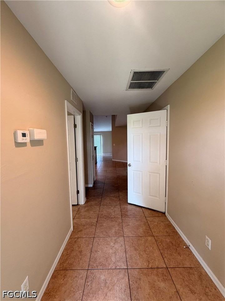 2206 Keith Ave S #2204 - Photo 3 of 20