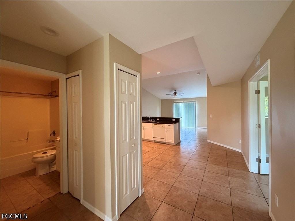 2206 Keith Ave S #2204 - Photo 5 of 20