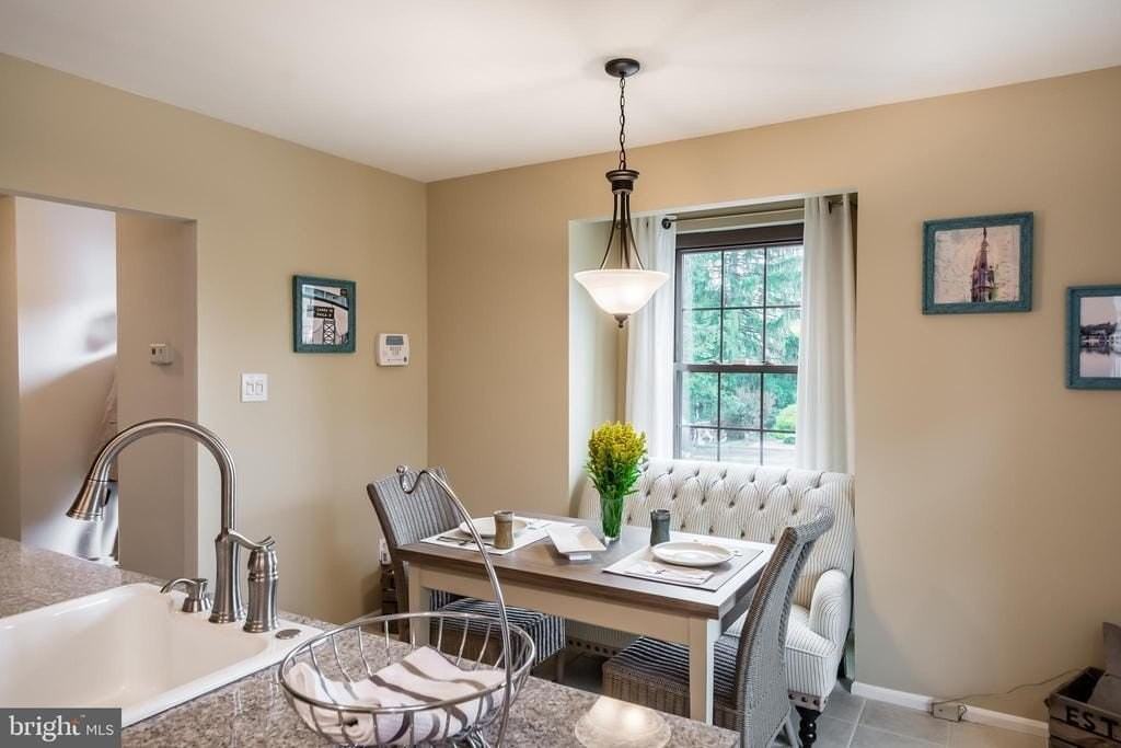 255 Lowrys Ln - Photo 5 of 13