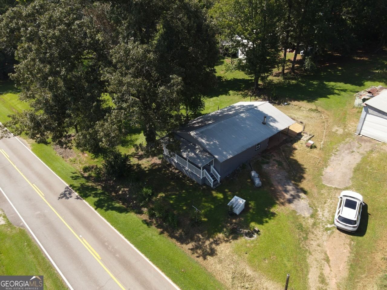 286 Hines Rd - Photo 4 of 18