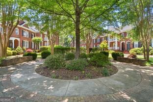 4372 Paces Point Cir Se - Photo 1 of 1