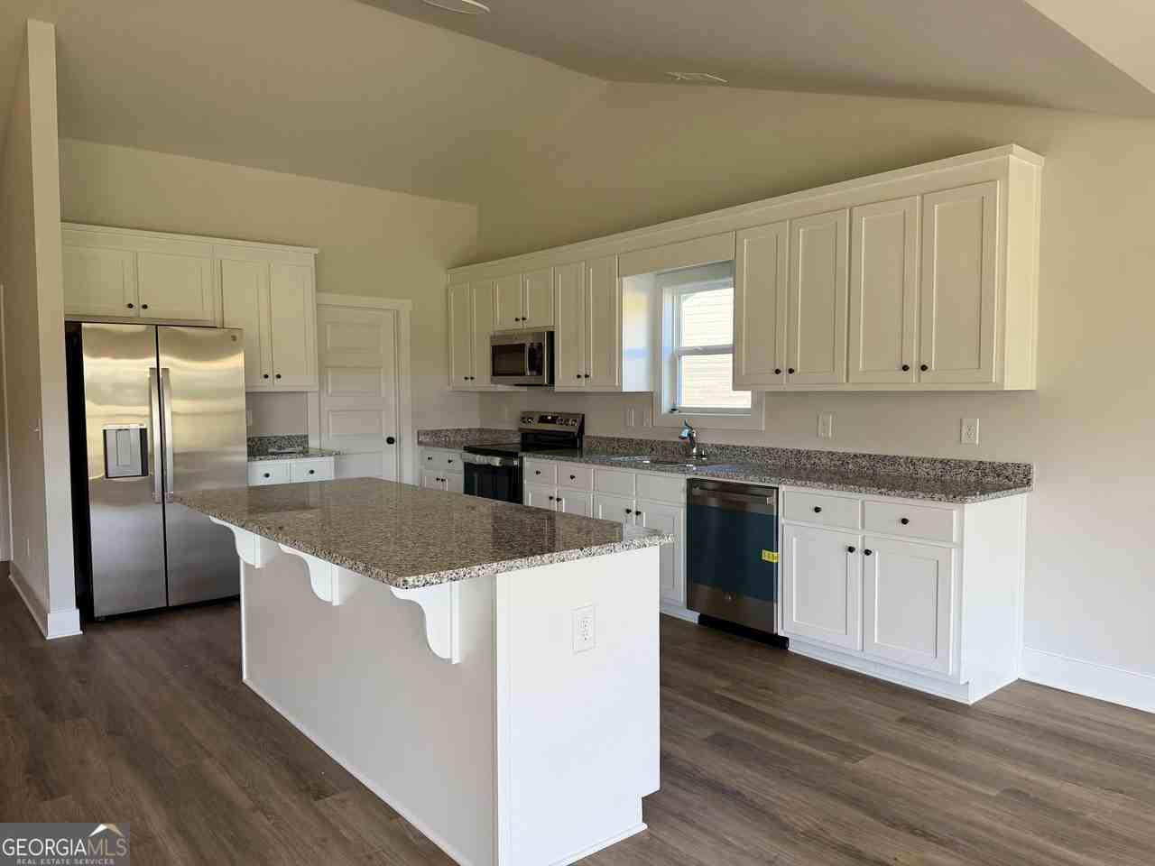 232 Lake Meadows Dr - Photo 3 of 16