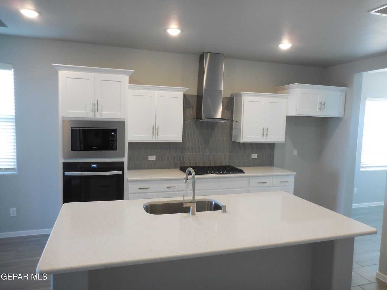 833 Paseo Dulce Ave - Photo 4 of 29