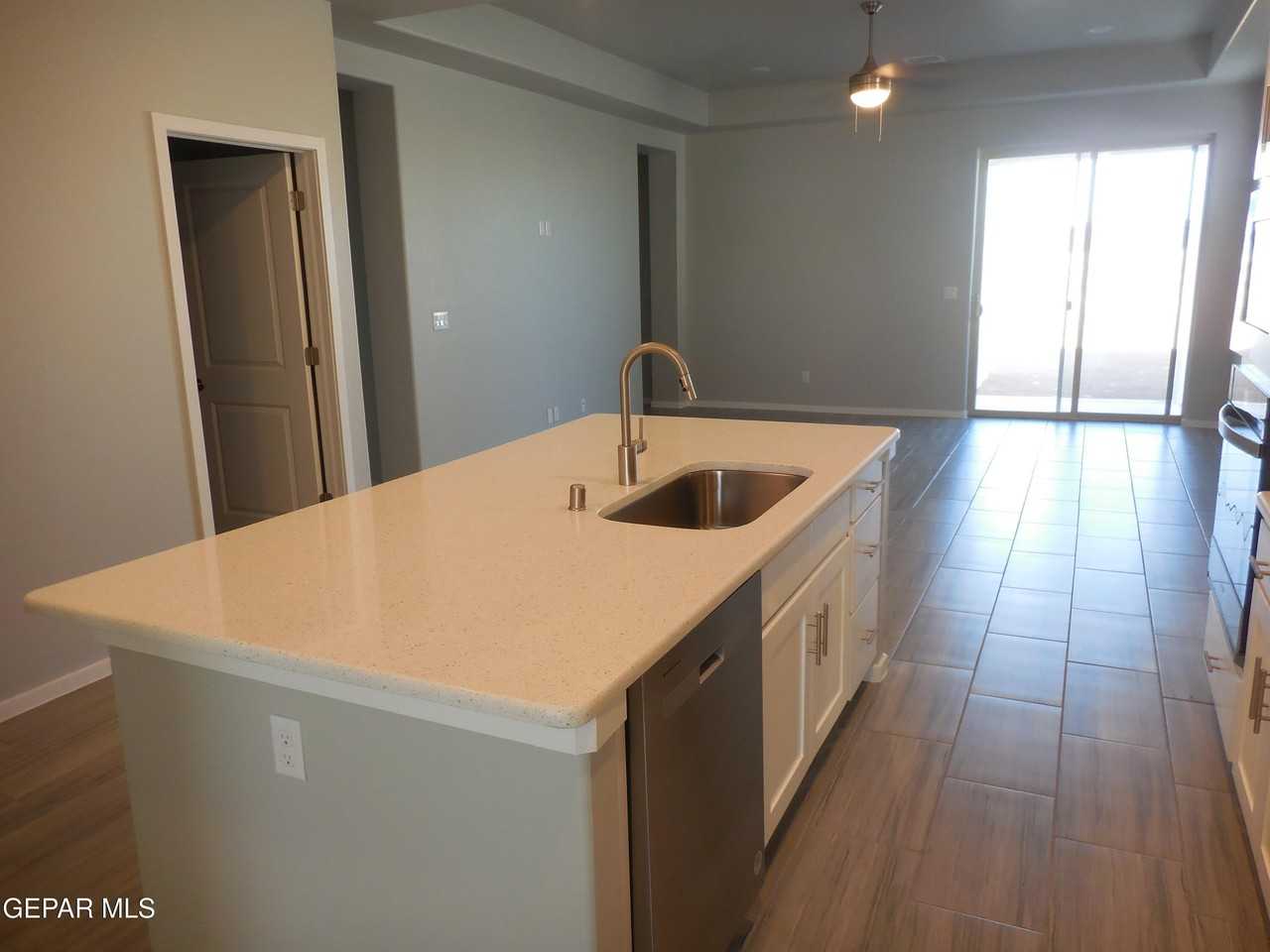 833 Paseo Dulce Ave - Photo 7 of 29