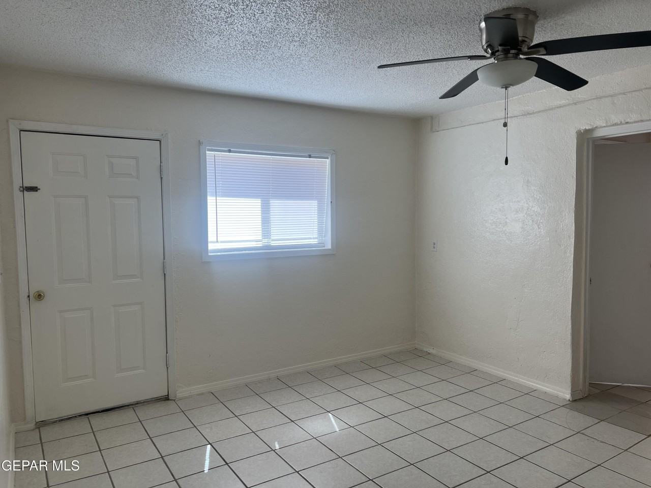 1006 Meadow Rd #A - Photo 6 of 14