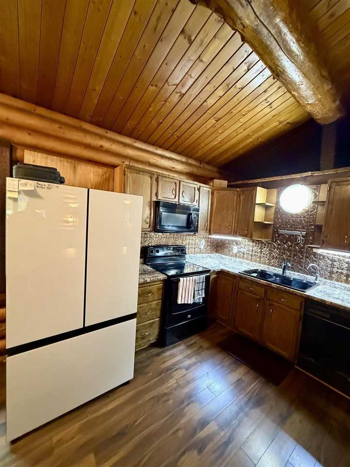 3150 Treaty St - Photo 6 of 22