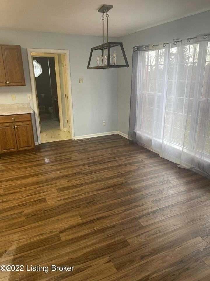 6300 Camden Ct - Photo 3 of 13