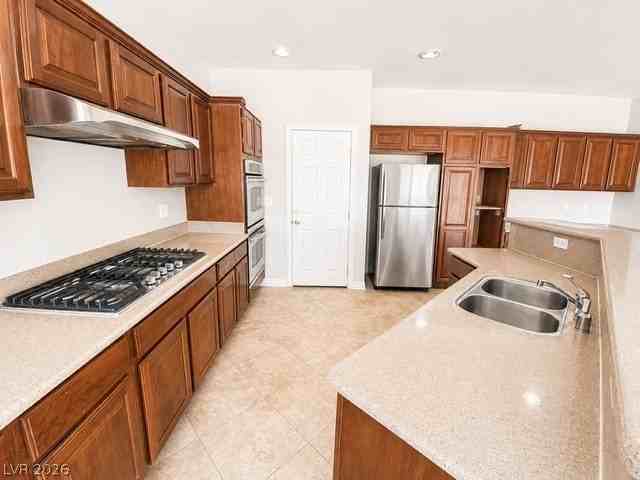 1204 Windwalker Ave - Photo 6 of 14