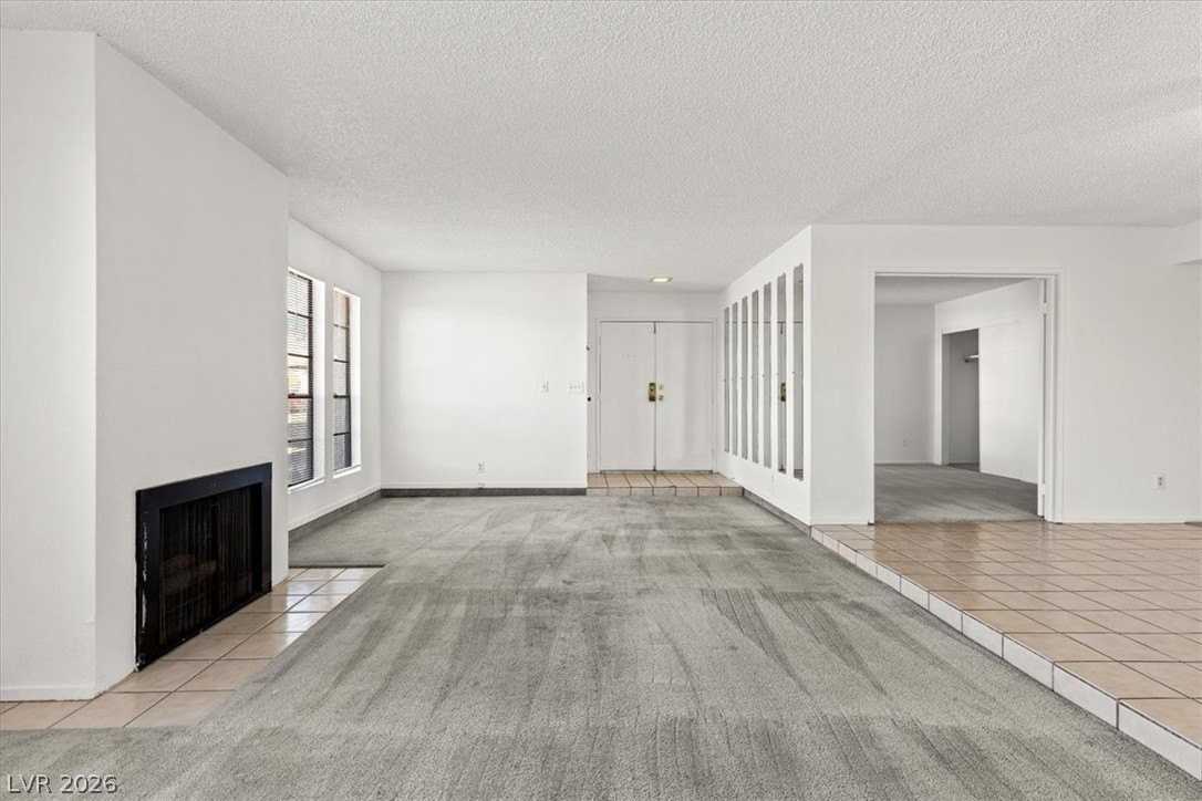 3925 Cambridge St #2 - Photo 7 of 30