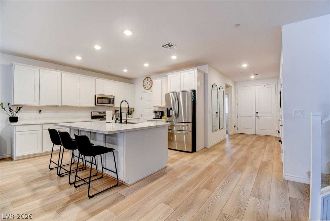 3497 Liviana Glen Ave - Photo 4 of 47