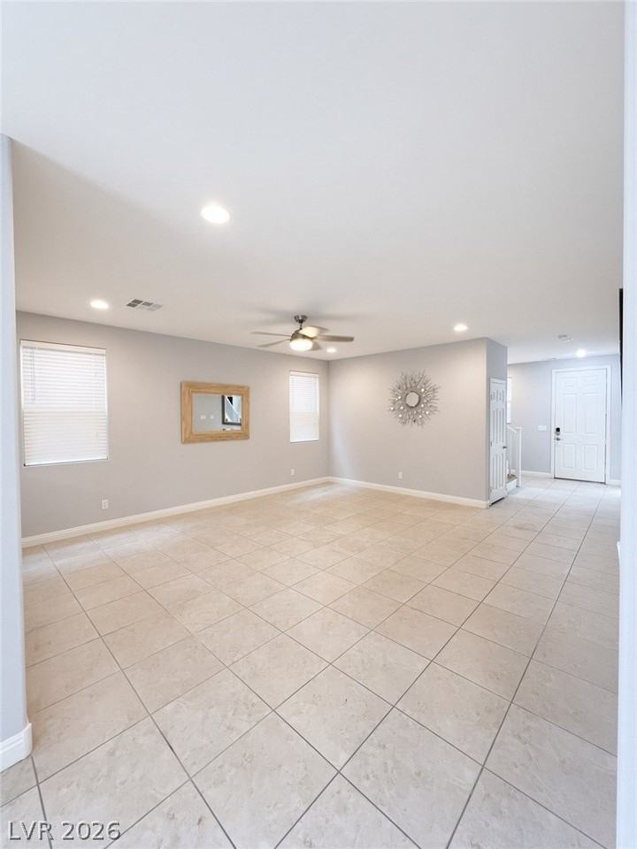 10593 Hamdem Ave - Photo 3 of 20