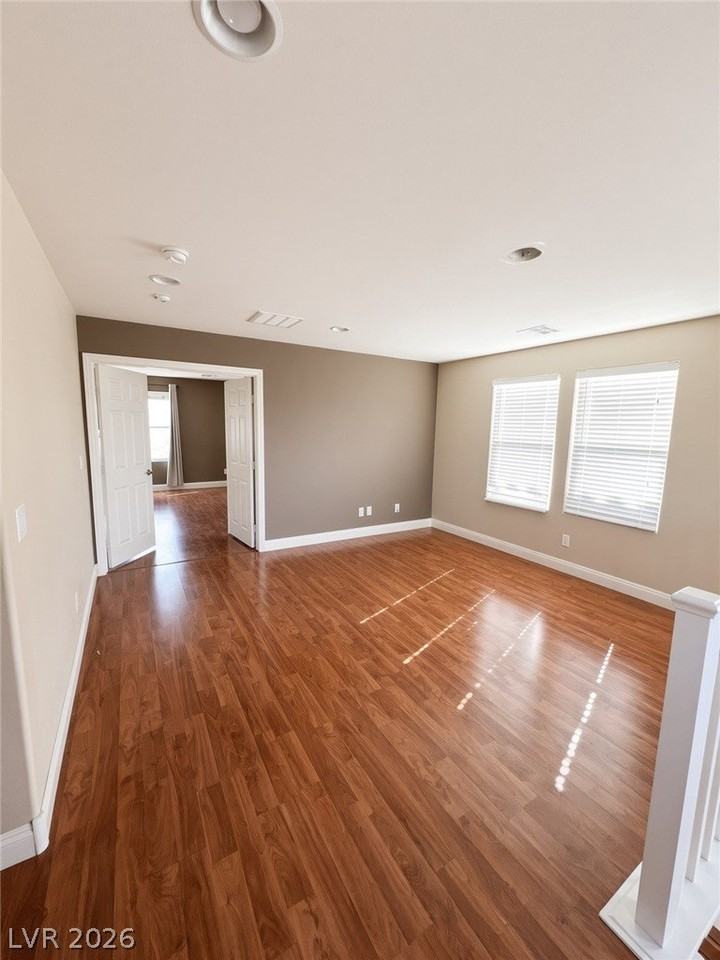 10593 Hamdem Ave - Photo 7 of 20