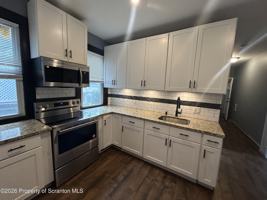 featured image of 632 634 N Irving Avenue