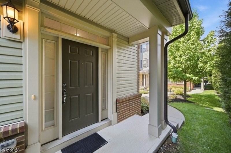 1 Braeburn Ct - Photo 3 of 29