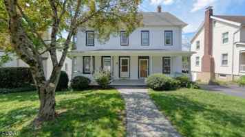 featured image of 20 Anderson Hill Rd