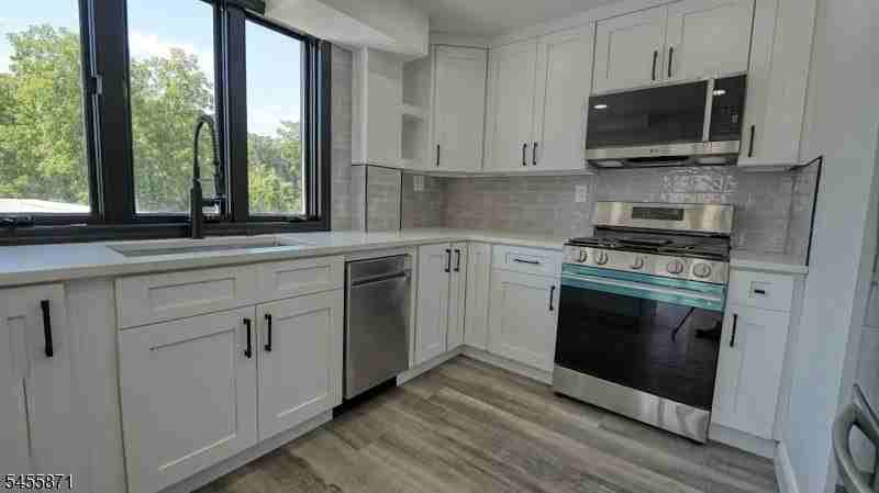 20 Anderson Hill Rd - Photo 6 of 27