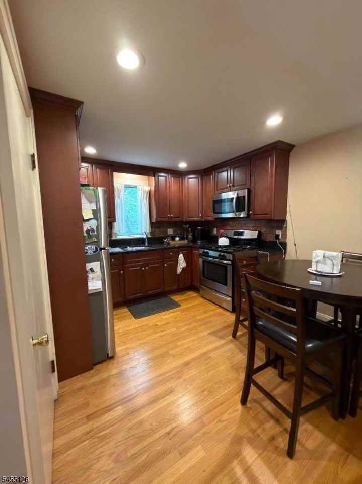 224 Pompton Ave #2 - Photo 4 of 13
