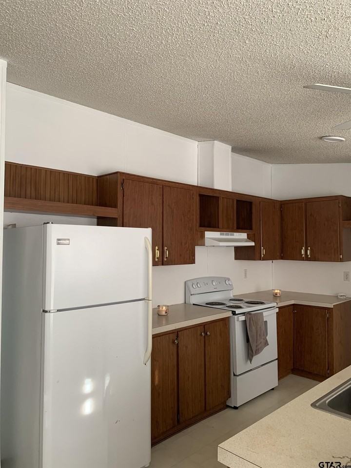 12823 Fm 2710 - Photo 2 of 13