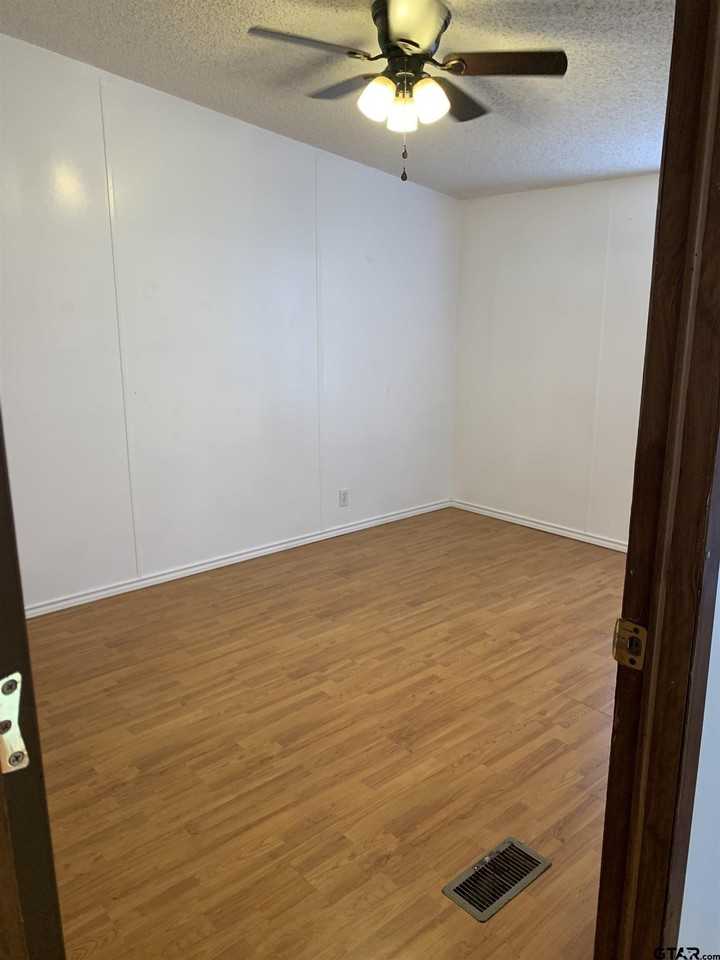 12823 Fm 2710 - Photo 7 of 13