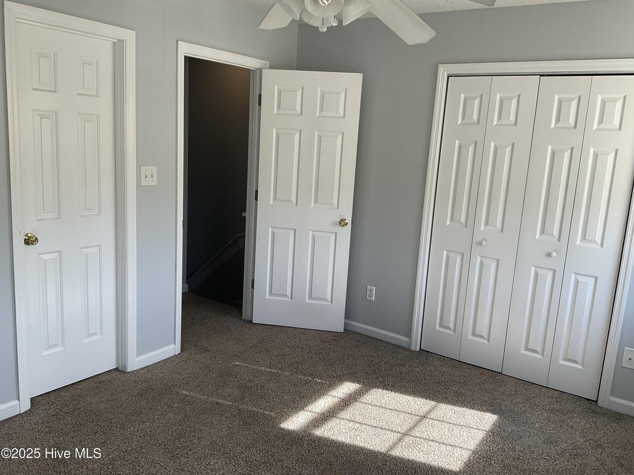 109 Fairwood Ct - Photo 5 of 6