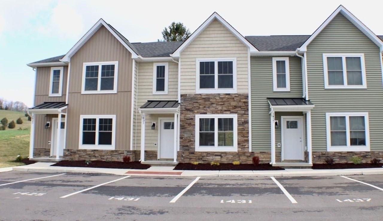 1431 Hornsby Ave