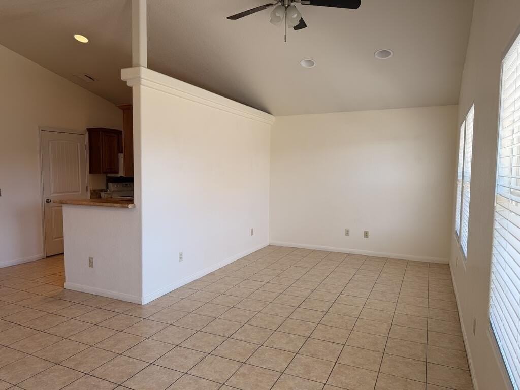 486 Bridal Path - Photo 4 of 14