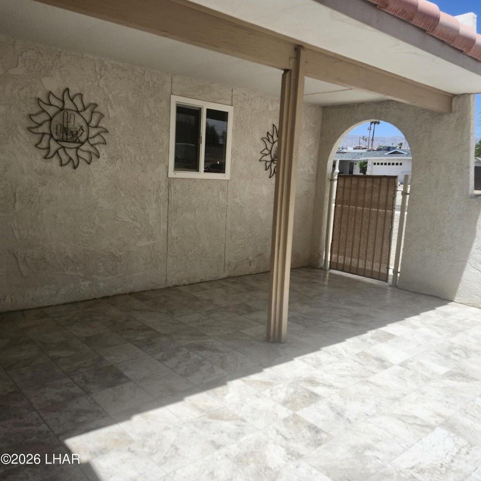 143 Monsoon Ln - Photo 4 of 36